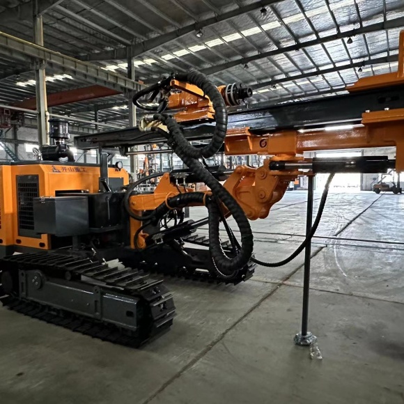 photovoltaic drilling rig